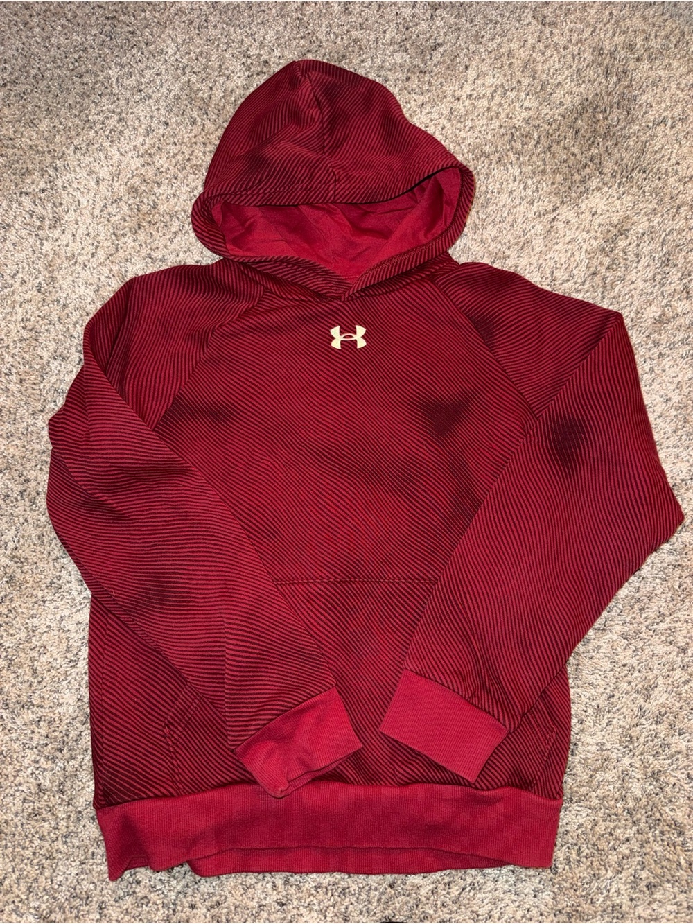 Under Armour Maroon Hooded Pullover Youth Large